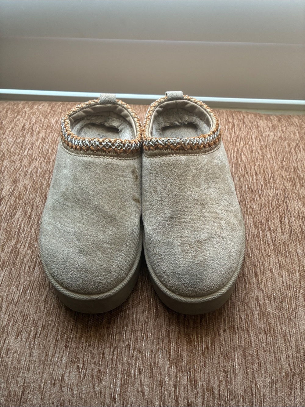 Mudd Kids Slip-On Suede-Look Slippers in Light Taupe with Braided Trim